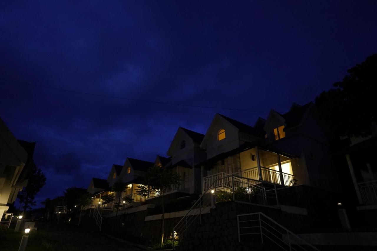 Mirth Hotels And Resorts Kanthalloor ภายนอก รูปภาพ